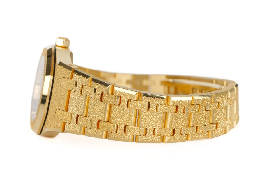 Audemars Piguet Royal Oak Frosted Yellow Gold 18K 77450BA.GG.1361BA.01