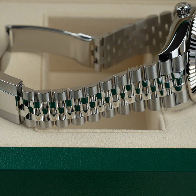 Automatic Rolex Sky-Dweller Green Dial 42mm